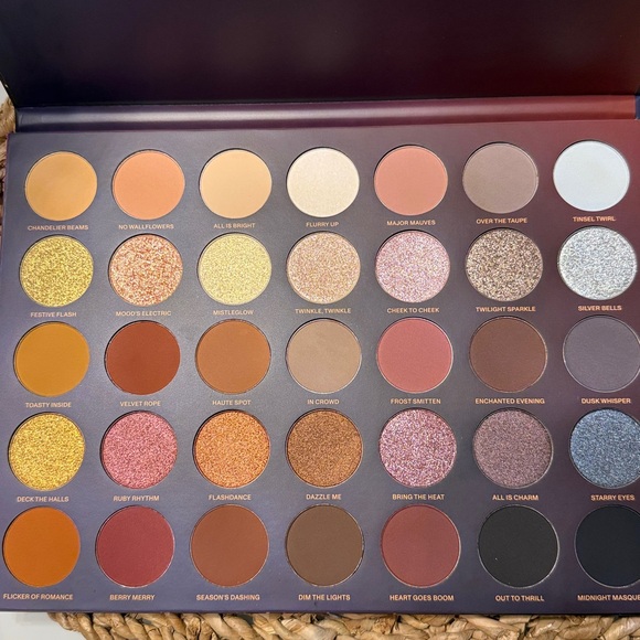 Morphe No Silent Nights Palette 35 XS. NWT - Picture 4 of 11